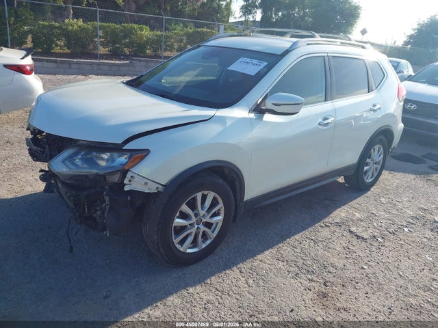 Nissan Rogue Sv