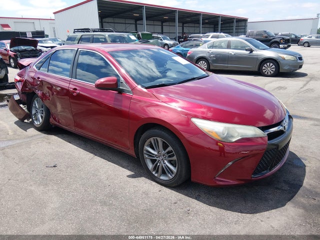 Salvage Toyota Camry Image