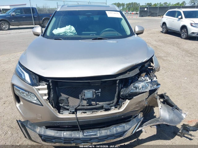 Nissan Rogue Platinum Intelligent Awd
