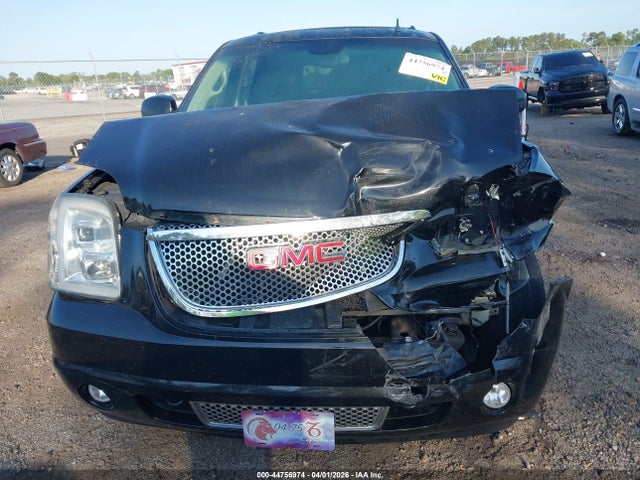 GMC Yukon Denali