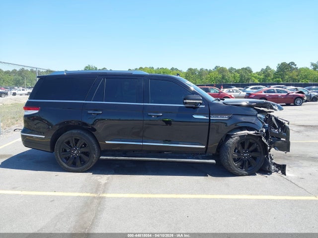 Lincoln Navigator Reserve