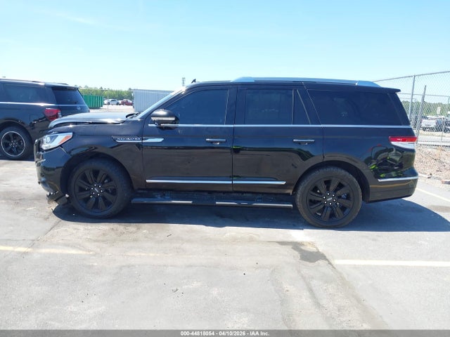 Lincoln Navigator Reserve