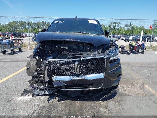 Lincoln Navigator Reserve