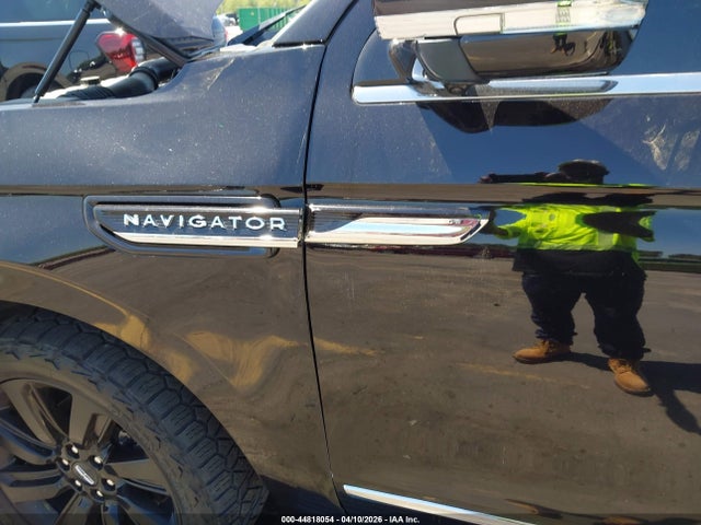 Lincoln Navigator Reserve