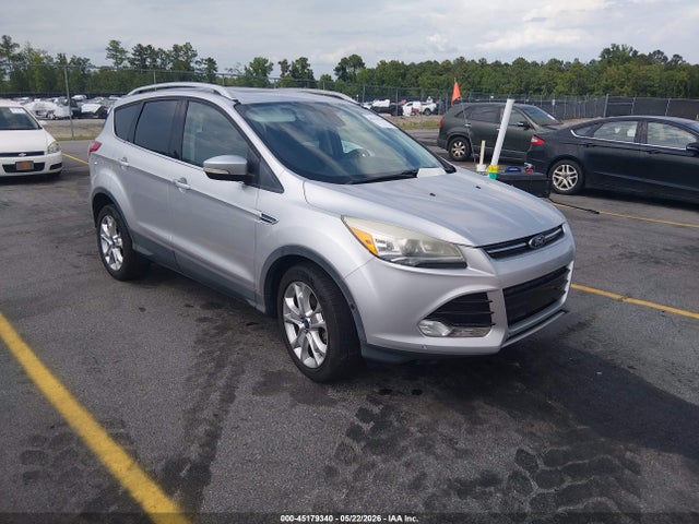 Salvage Ford Escape Image
