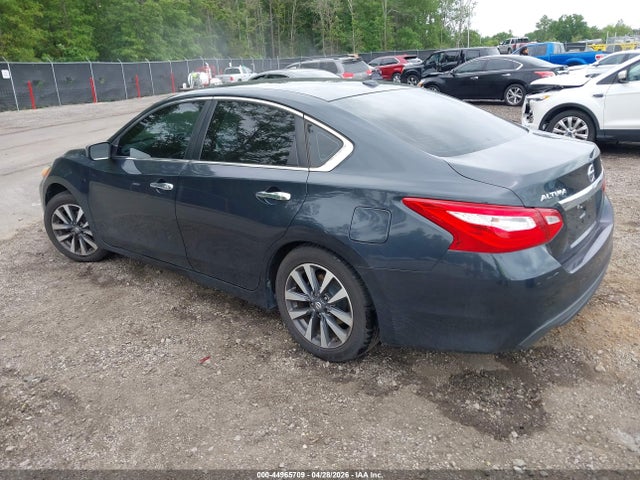 Nissan Altima 2.5 Sv