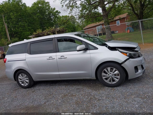 Kia Sedona Lx