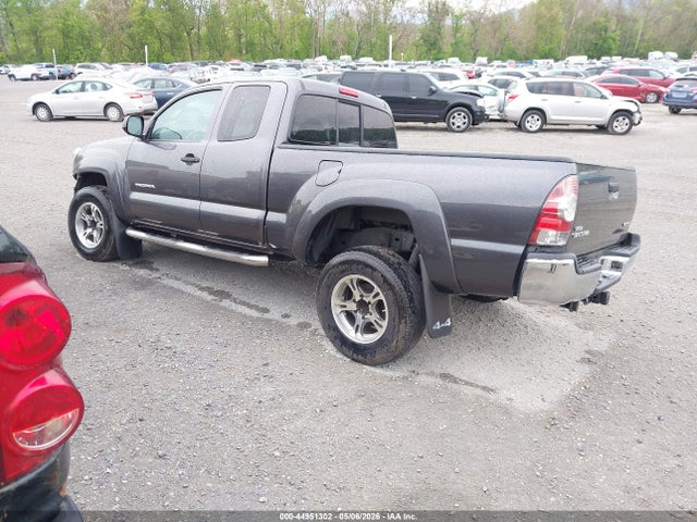 Toyota Tacoma Base V6