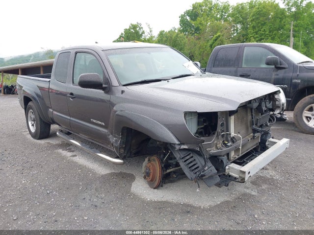 Toyota Tacoma Base V6