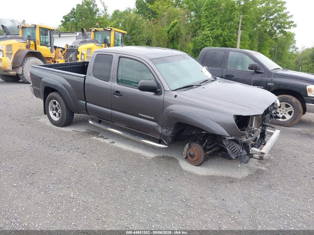 Salvage Toyota Tacoma Image