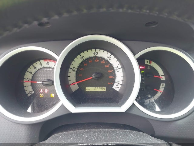 Toyota Tacoma Base V6