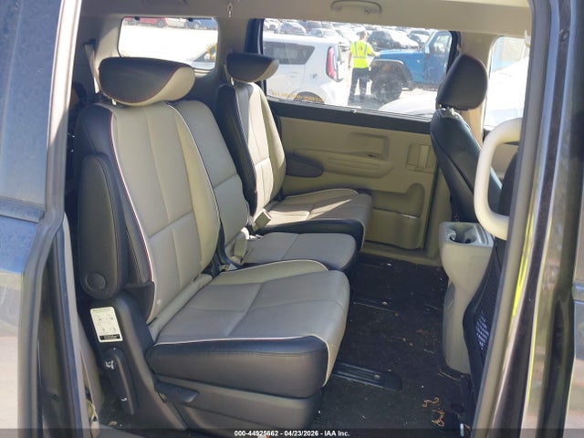 Kia Sedona Ex