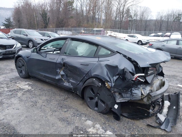 Tesla Model 3 Rear-wheel Drive