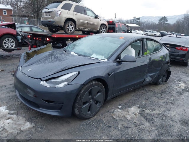 Tesla Model 3 Rear-wheel Drive