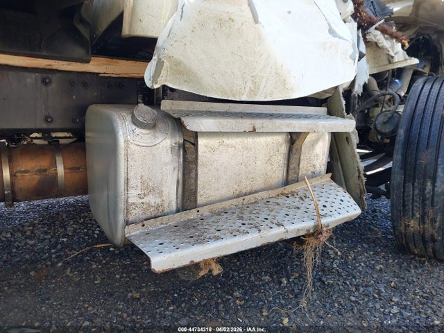 Freightliner M2 106 Medium Duty