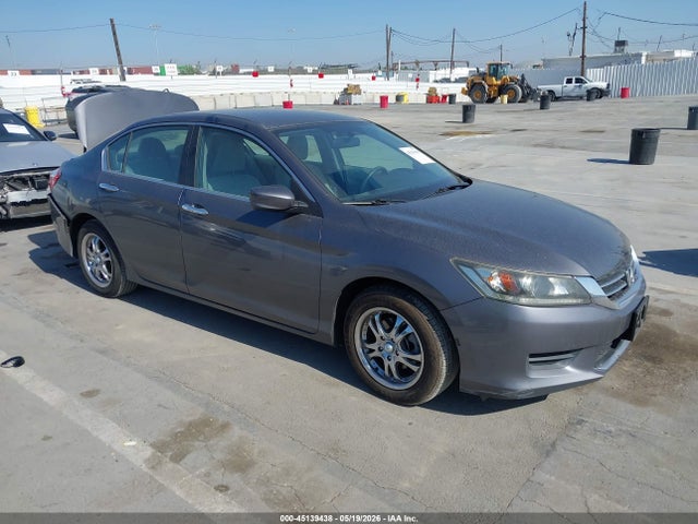 Salvage Honda Accord Image