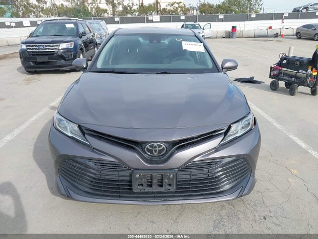 Toyota Camry Le