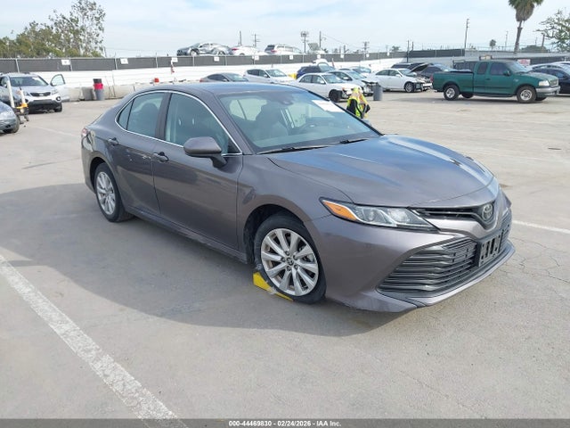 Salvage Toyota Camry Image