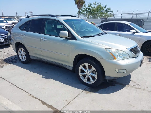 Salvage Lexus RX Image