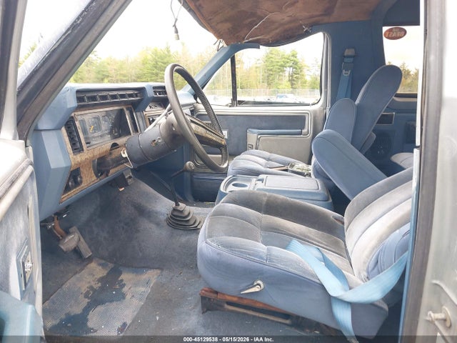 Ford Bronco U100