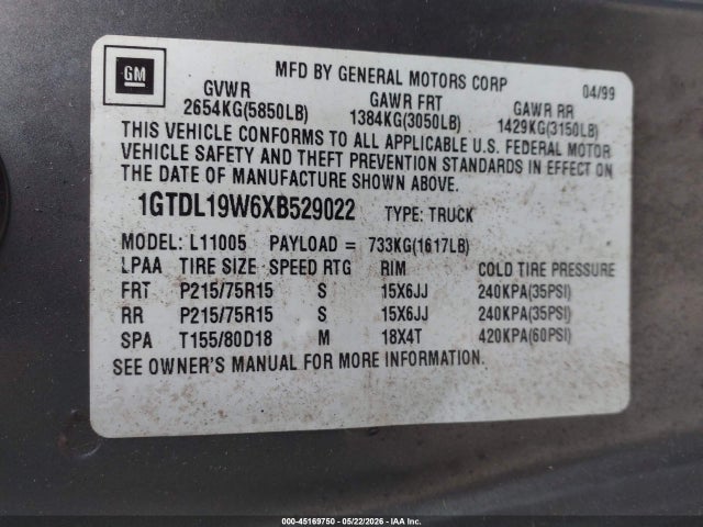 GMC Safari Standard