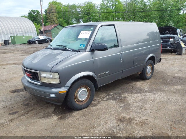GMC Safari Standard
