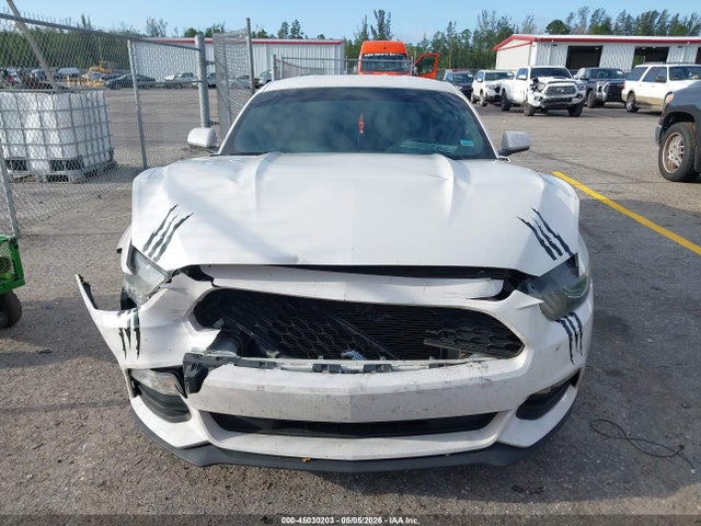 Ford Mustang V6