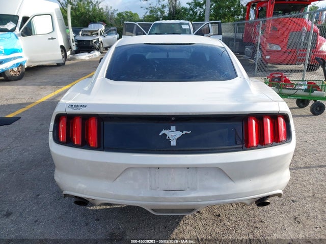 Ford Mustang V6