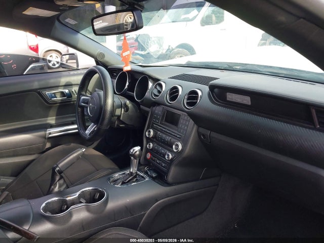 Ford Mustang V6