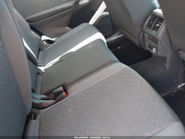 Volkswagen Tiguan 2.0t S