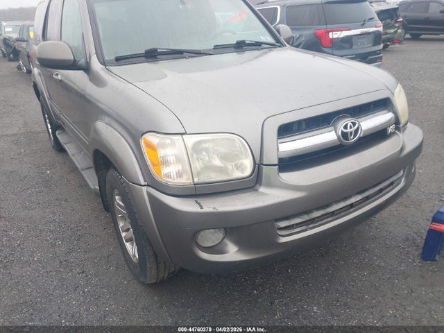 Toyota Sequoia Sr5 V8