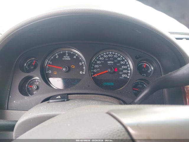 Chevrolet Suburban 1500 Ltz