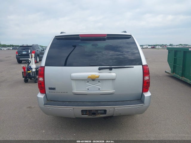 Chevrolet Suburban 1500 Ltz