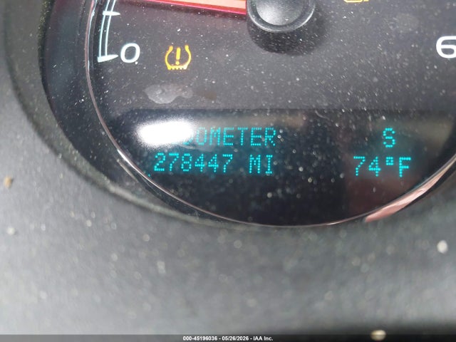 Chevrolet Suburban 1500 Ltz