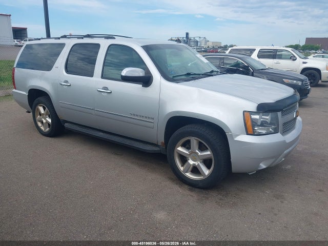 Salvage Chevrolet Suburban 1500 Image