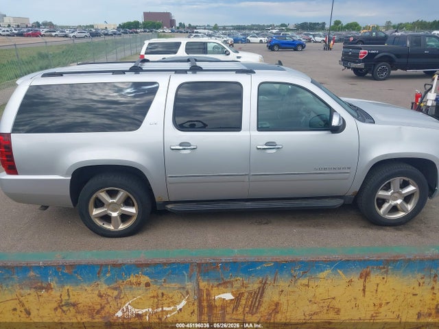 Chevrolet Suburban 1500 Ltz