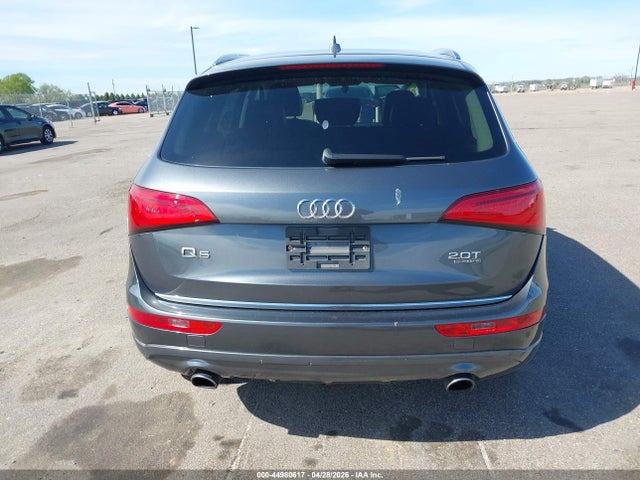 Audi Q5 2.0t Premium