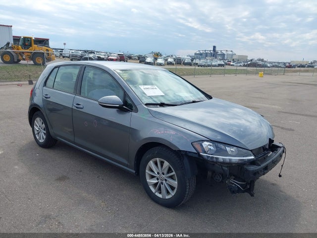 Salvage Volkswagen Golf Image