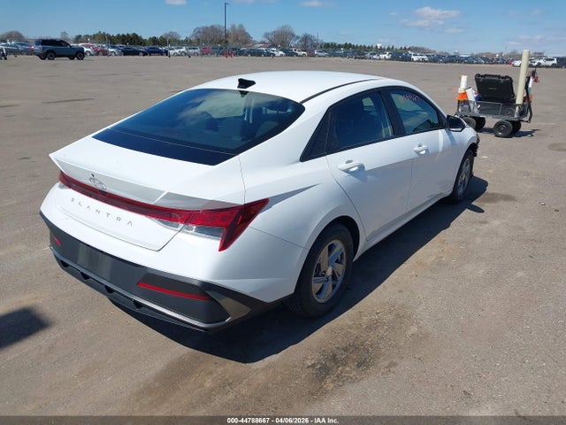 Hyundai ELANTRA Se