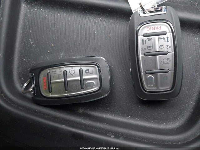 Chrysler Pacifica Touring