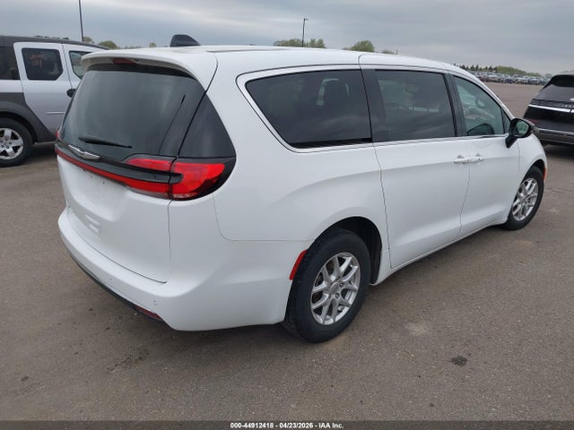 Chrysler Pacifica Touring