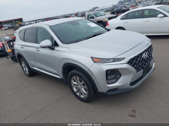 Salvage Hyundai SANTA FE Image