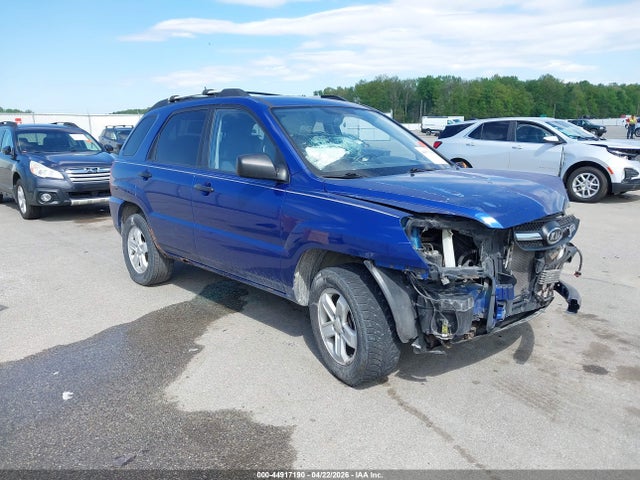 Salvage Kia Sportage Image