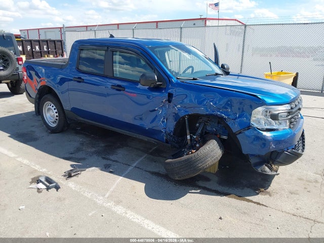 Salvage Ford Maverick Image
