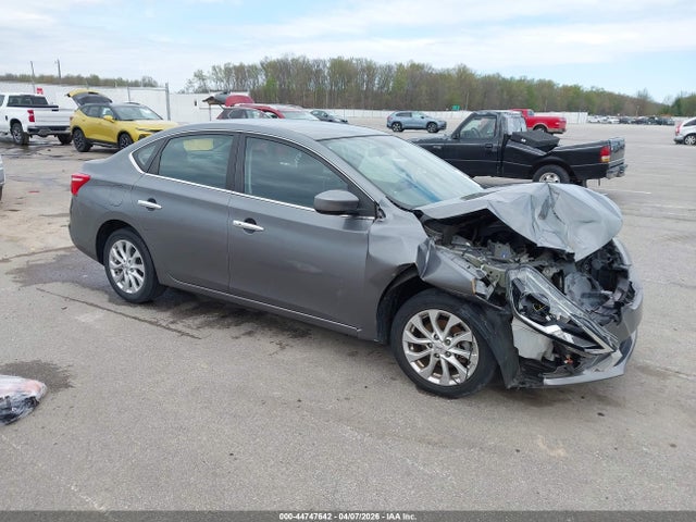 Salvage Nissan Sentra Image