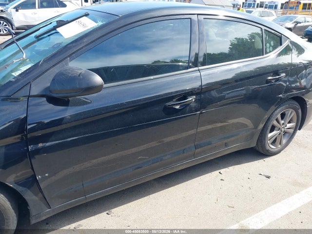 Hyundai ELANTRA Sel