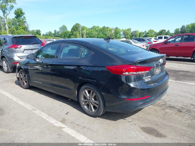 Hyundai ELANTRA Sel