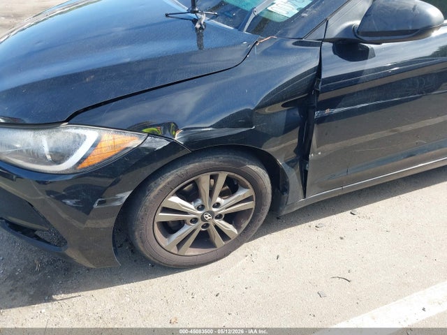 Hyundai ELANTRA Sel