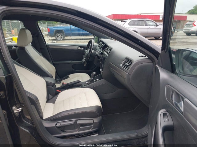 Volkswagen Jetta 1.8t Sport