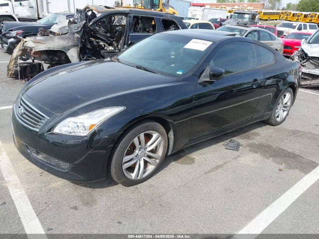 INFINITI G37 Journey